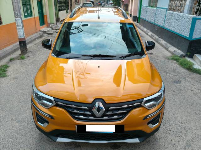 https://images10.gaadi.com/usedcar_image/4481716/original/processed_d71690761a81c3afda4c63cfd6fb65a9.jpg?imwidth=6401