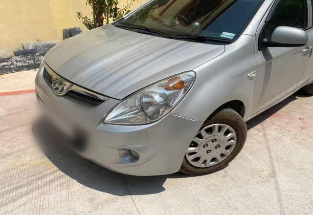 https://images10.gaadi.com/usedcar_image/4481830/original/2e30a252-b0ac-4383-a4b1-7ca99355446e.?imwidth=6400