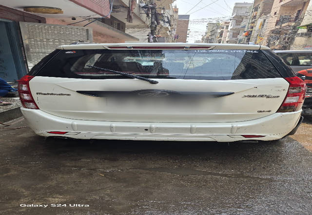 https://images10.gaadi.com/usedcar_image/4481835/original/10b701fc-44a2-481b-829e-8152469d6c57.?imwidth=6401