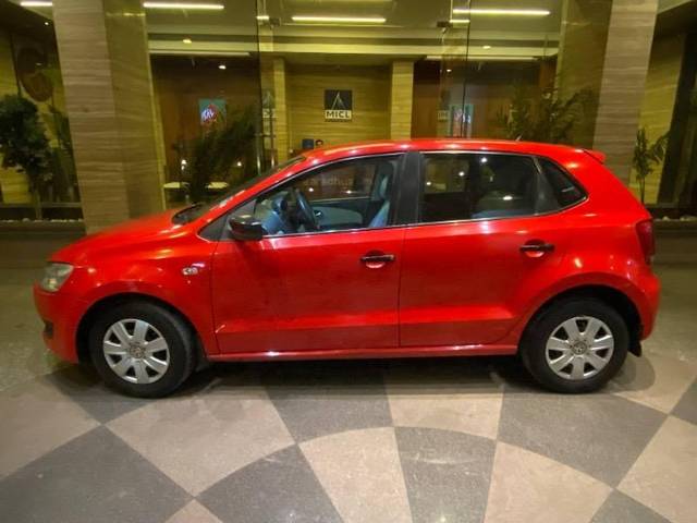 https://images10.gaadi.com/usedcar_image/4481959/original/processed_400bc8a4-1ffd-4efc-898e-131800acdf7d.jpeg?imwidth=6402