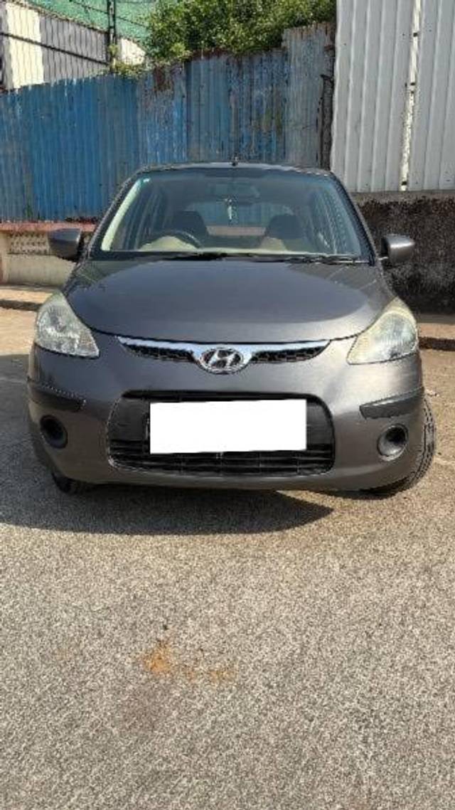 https://images10.gaadi.com/usedcar_image/4482090/original/processed_306d8fc1-bdc4-433f-a00c-b38a74a7154e.jpeg?imwidth=6402