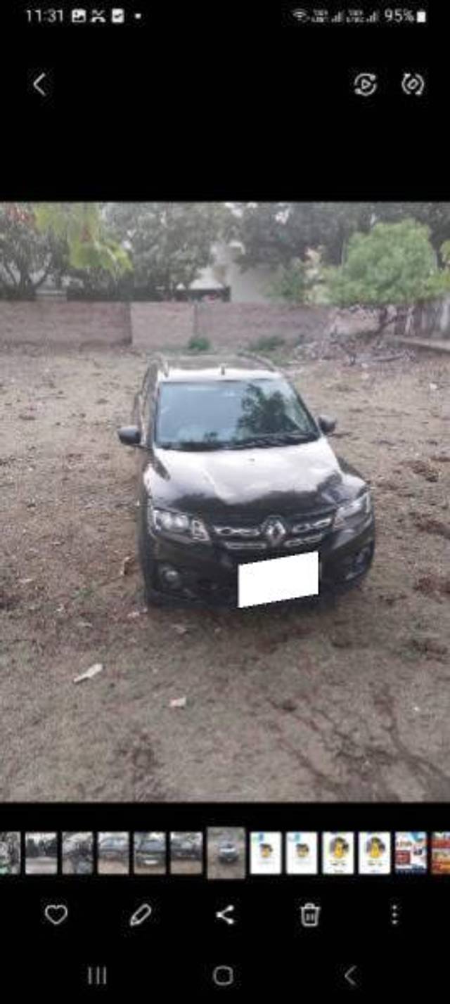 https://images10.gaadi.com/usedcar_image/4482598/original/processed_da81368d-81cb-459f-afb0-fb3d0b4bf837.jpg?imwidth=6400