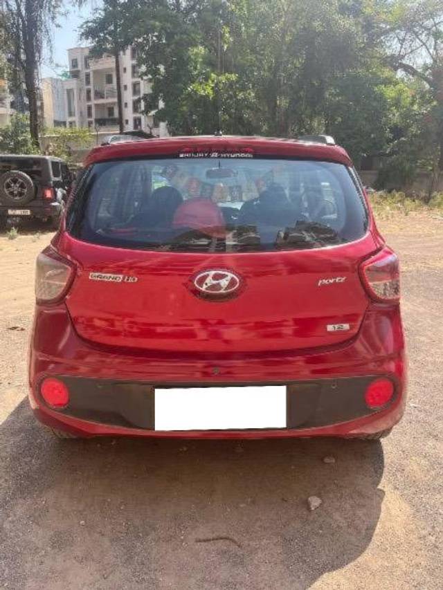 https://images10.gaadi.com/usedcar_image/4482603/original/processed_d4f16a9c-66a8-4586-8f28-6fd51f379157.jpeg?imwidth=6402