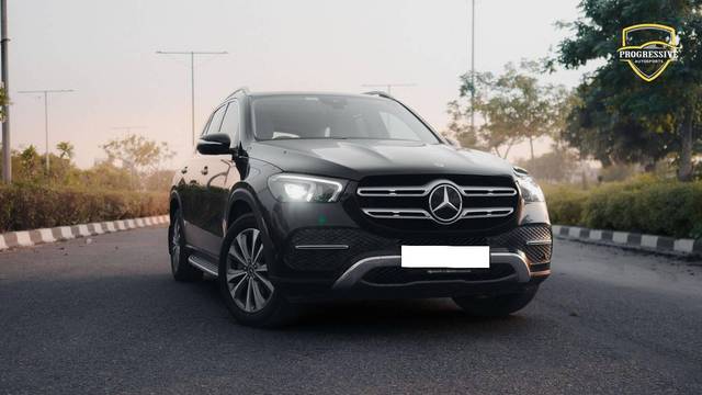 https://images10.gaadi.com/usedcar_image/4482628/original/processed_0ac83ee09a99d1d3462e21440d53d9c6.jpg?imwidth=6400