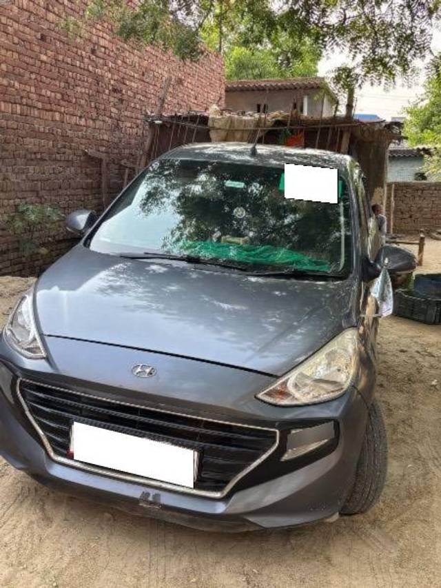 https://images10.gaadi.com/usedcar_image/4482671/original/processed_9a04e361-2035-4856-8f0f-4d152cac8167.jpeg?imwidth=6401