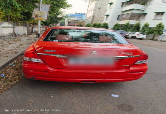 https://images10.gaadi.com/usedcar_image/4482715/original/52d14ef0-1486-4af2-aaa4-76e9d5a40aee.?imwidth=6401