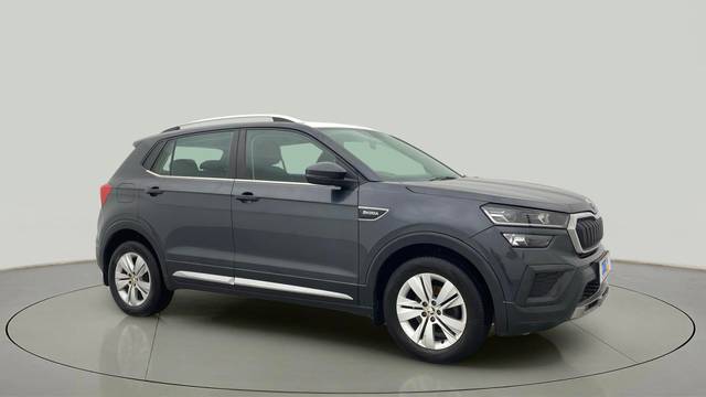 https://images10.gaadi.com/usedcar_image/4482903/original/bc93350de961a36efce65abae984540b.jpg?imwidth=6400
