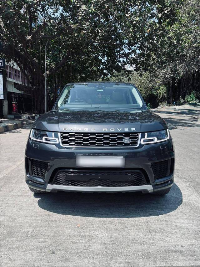https://images10.gaadi.com/usedcar_image/4483264/original/processed_390e18e9f05aaadd9542327a5cc77fe8.jpg?imwidth=6400