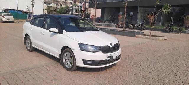 https://images10.gaadi.com/usedcar_image/4483347/original/processed_a07ca434-606f-42c4-bdf8-b632b46aa965.jpg?imwidth=6400