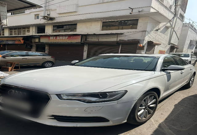 https://images10.gaadi.com/usedcar_image/4483404/original/96f546dc-5a8e-49ca-aa25-ee1d5d7e245c.?imwidth=6400