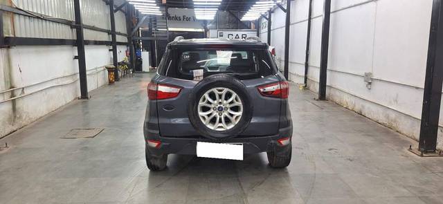 https://images10.gaadi.com/usedcar_image/4483522/original/processed_5ed5607e164319e7ab579dcadc611207.jpg?imwidth=6401