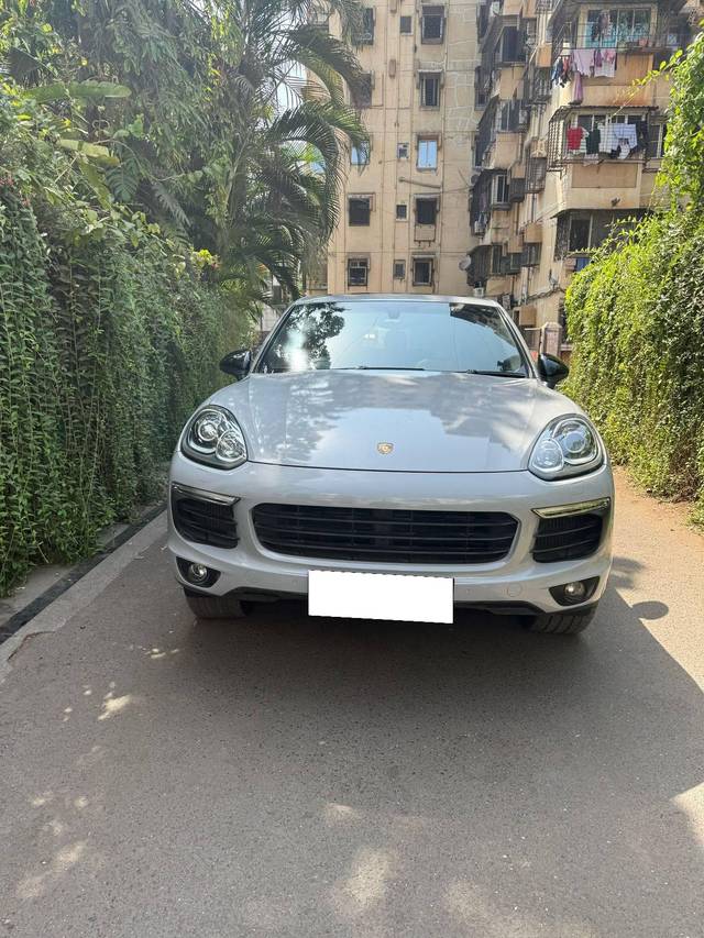 https://images10.gaadi.com/usedcar_image/4483698/original/processed_4d997512b23177deccdf26139f0ac7e8.jpeg?imwidth=6400