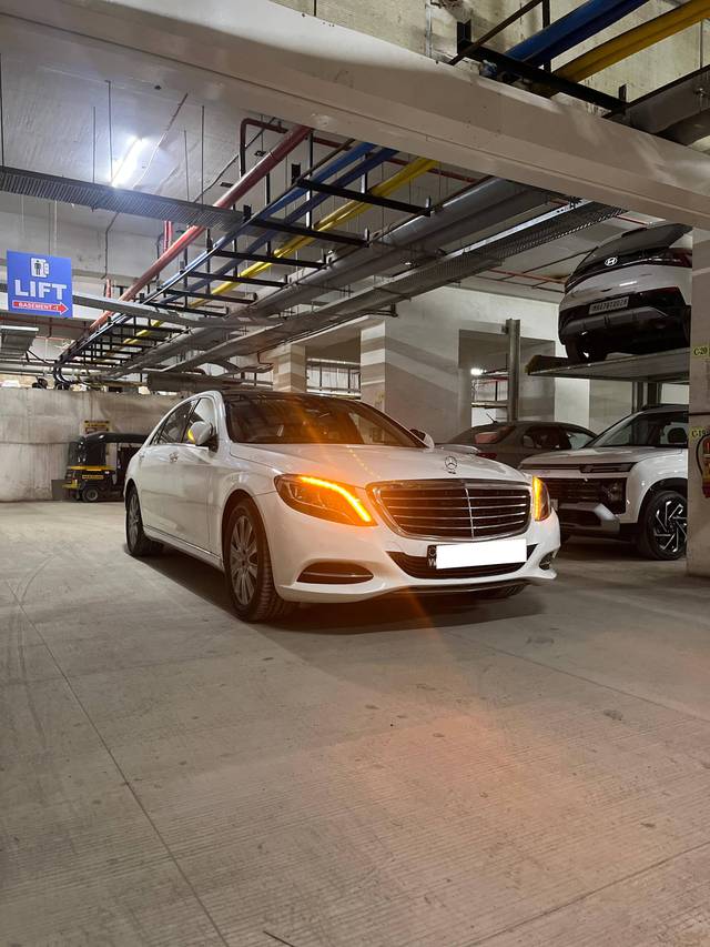 https://images10.gaadi.com/usedcar_image/4483861/original/processed_51f0cc797c30e90852cfdc8ce7db5617.jpeg?imwidth=6400
