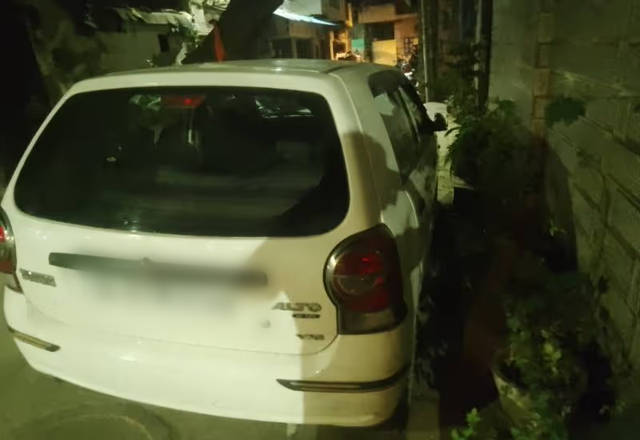 https://images10.gaadi.com/usedcar_image/4484254/original/f479d02d-3921-4ee4-9278-73b54508fa90.?imwidth=6402