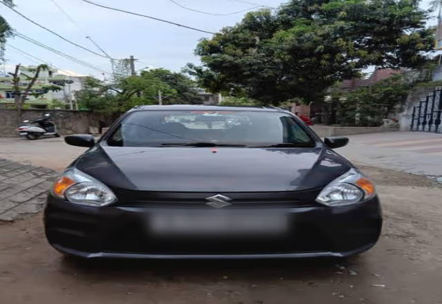 https://images10.gaadi.com/usedcar_image/4486053/original/d45d7aa4-1d60-489a-a0d6-9b2e727b8f3d.?imwidth=6400