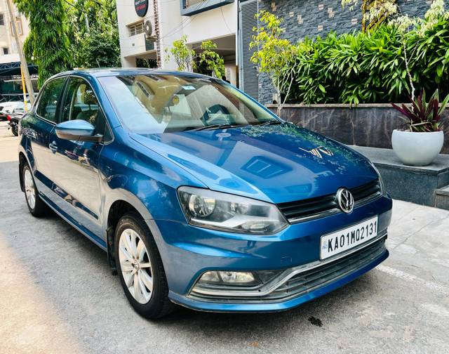https://images10.gaadi.com/usedcar_image/4486127/original/f0ed2400b374e3f279a7e3902134753c.jpg?imwidth=6401