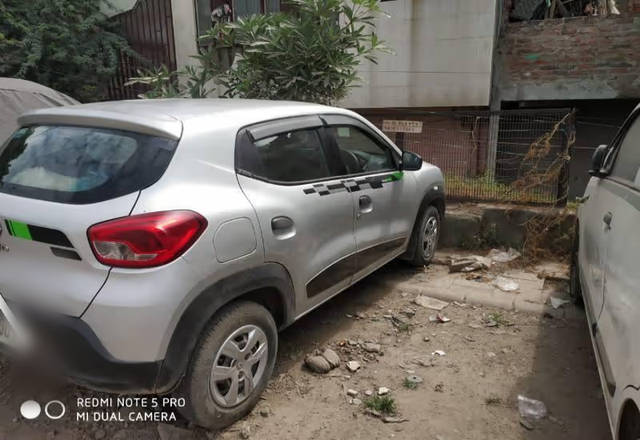 https://images10.gaadi.com/usedcar_image/4486313/original/3387c32f-535c-411b-a981-0f5a2baecdfa.?imwidth=6402