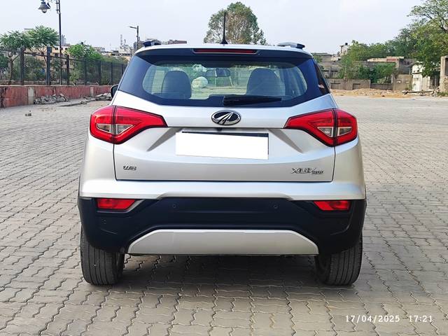 https://images10.gaadi.com/usedcar_image/4486596/original/processed_2b5629828c248bbcfa9739753ec20fd6.jpeg?imwidth=6402