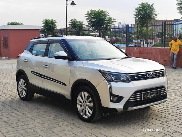 https://images10.gaadi.com/usedcar_image/4486596/original/processed_405ae4287284c6f96d65eab05611d635.jpeg?imwidth=6400