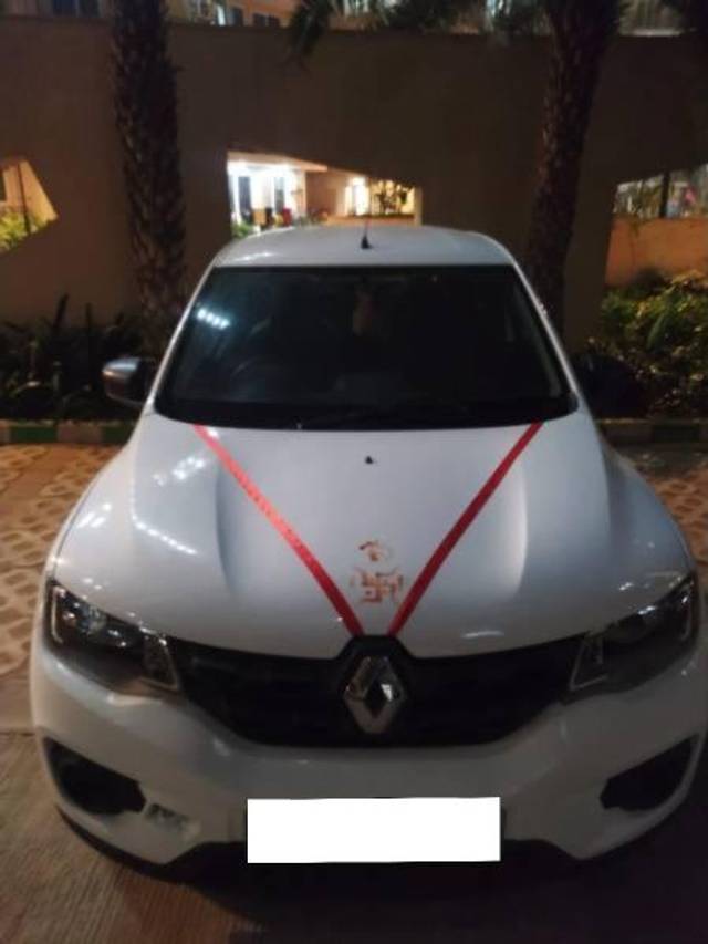 https://images10.gaadi.com/usedcar_image/4487119/original/processed_20f9f17d-5d48-4b79-9e62-6bc3d66e0074.jpg?imwidth=6400