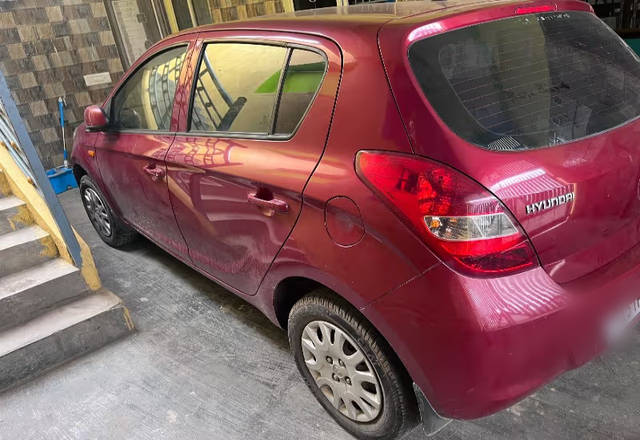 https://images10.gaadi.com/usedcar_image/4487263/original/951b1954-5a06-4a5d-9b82-7e8125de15d4.?imwidth=6401