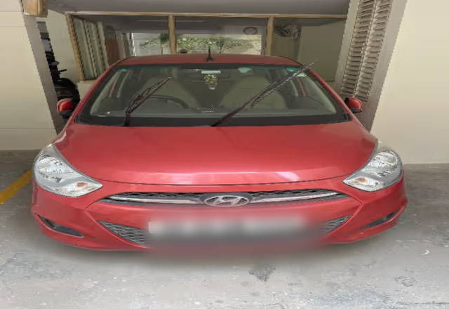 https://images10.gaadi.com/usedcar_image/4487385/original/aa47cec2-b75f-4f13-b9f4-a0cf0a9ecf4c.?imwidth=6400
