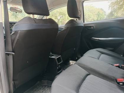 https://images10.gaadi.com/usedcar_image/4487588/original/8ac2c61a123305b4796cb7ca03b23ded.jpg?imwidth=4208