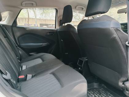 https://images10.gaadi.com/usedcar_image/4487588/original/a265ddd8b3c52226db6b26f96ba1eba7.jpg?imwidth=42010