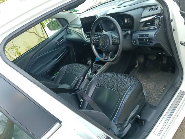 https://images10.gaadi.com/usedcar_image/4487781/original/29eedc56-5e62-4d38-bdd9-7b996f6154bc.jpg?imwidth=6402