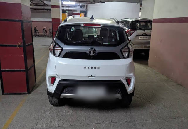 https://images10.gaadi.com/usedcar_image/4487909/original/08eaabdf-a606-4b62-9434-bade4f84bb6c.?imwidth=6402