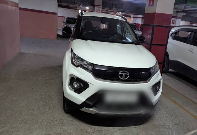 https://images10.gaadi.com/usedcar_image/4487909/original/1c66057f-3f73-48b9-a25c-501d713581c2.?imwidth=6400