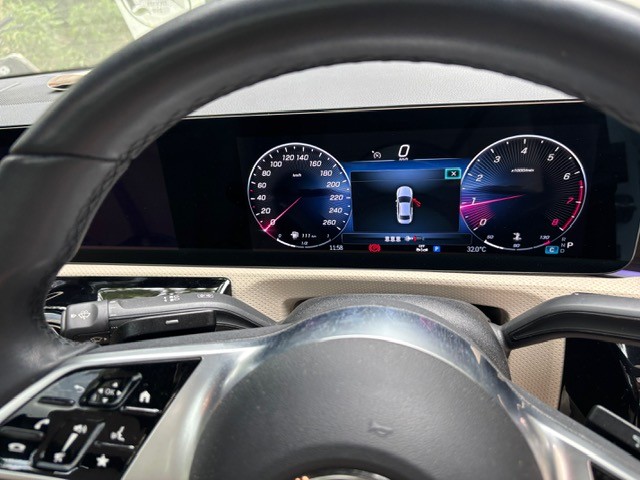 Second-hand 2025 Mercedes-Benz A-Class Limousine A 200 for sale in New Delhi-14