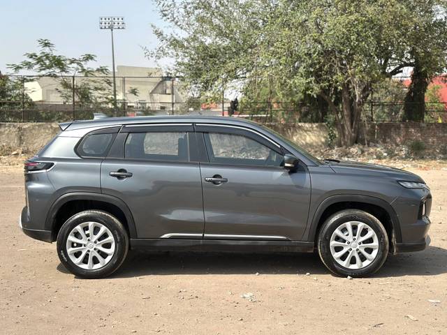 https://images10.gaadi.com/usedcar_image/4488680/original/processed_a3b49ad4-281c-470e-a465-4ff3bee69c30.jpg?imwidth=6400