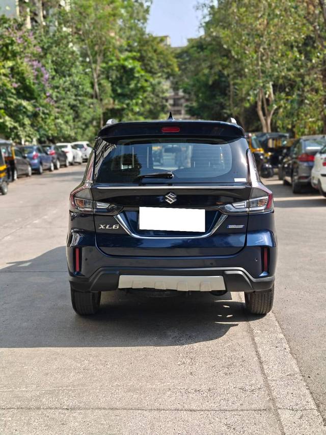 https://images10.gaadi.com/usedcar_image/4488694/original/processed_cab3a3ff1fa85b5026c83959c06941ad.jpg?imwidth=6402
