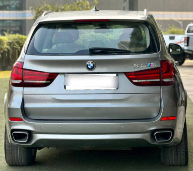 https://images10.gaadi.com/usedcar_image/4488756/original/processed_5be37593ba535b4ad3b1303afd3ed4ef.png?imwidth=6401