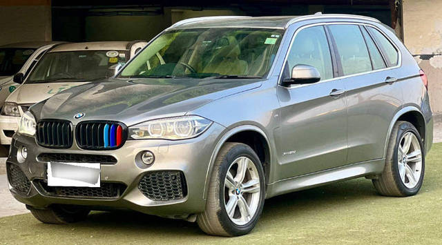 https://images10.gaadi.com/usedcar_image/4488756/original/processed_7d22f5d438c9067b2c9d3e5946d346d1.png?imwidth=6402