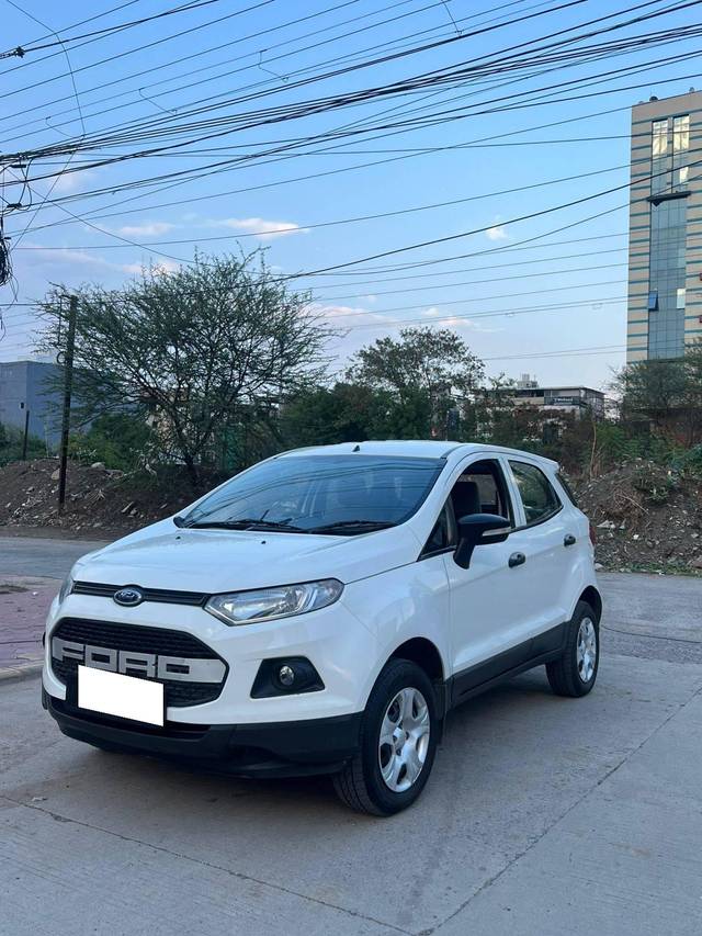 https://images10.gaadi.com/usedcar_image/4488758/original/processed_d828fc1c8d525608c959755e224720cc.jpg?imwidth=6402