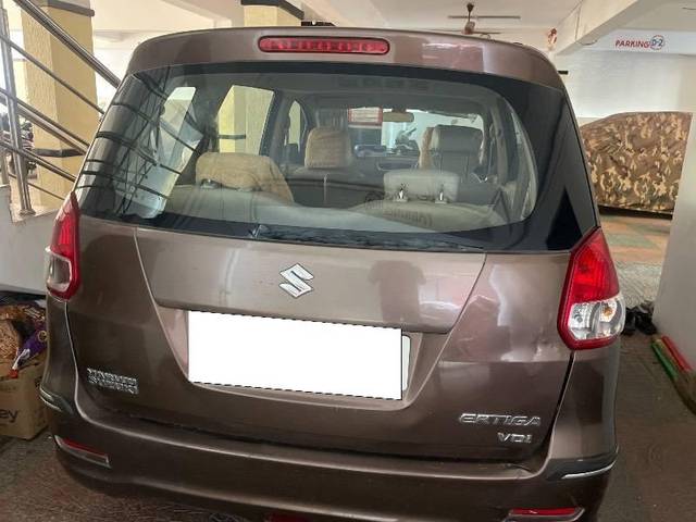 https://images10.gaadi.com/usedcar_image/4488901/original/processed_97645f2b-9567-47e1-a5e6-ced06df04428.jpg?imwidth=6400