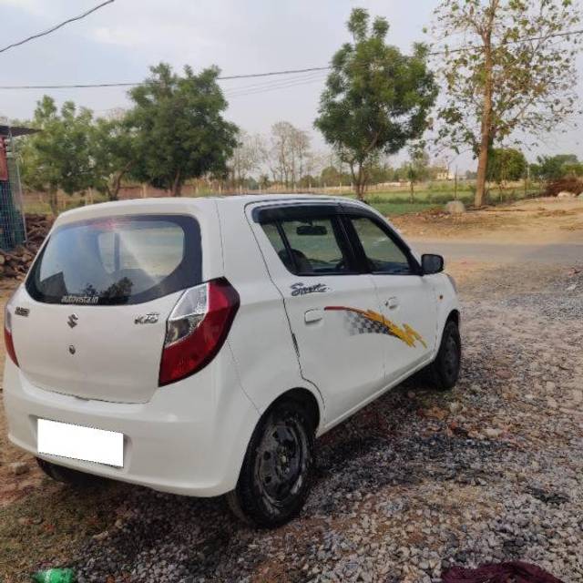 https://images10.gaadi.com/usedcar_image/4488986/original/processed_ac772fd6-1af5-48b6-a873-65ec0814644f.jpg?imwidth=6402