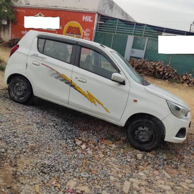 https://images10.gaadi.com/usedcar_image/4488986/original/processed_b9e72994-56b8-456a-a614-cb7770f9a9ed.jpg?imwidth=6401
