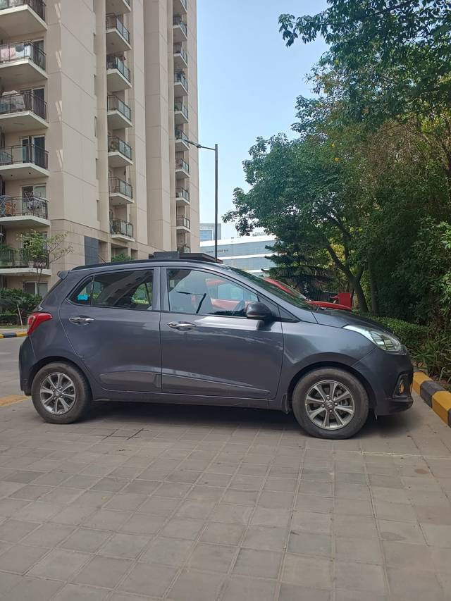 https://images10.gaadi.com/usedcar_image/4489039/original/be46b7c7-b8ce-421e-8c42-647d8404328e.jpg?imwidth=6400