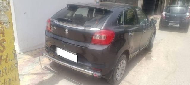 https://images10.gaadi.com/usedcar_image/4489423/original/processed_3fabebfc-af0c-45f4-8dc0-d1486faf77ef.jpg?imwidth=6401