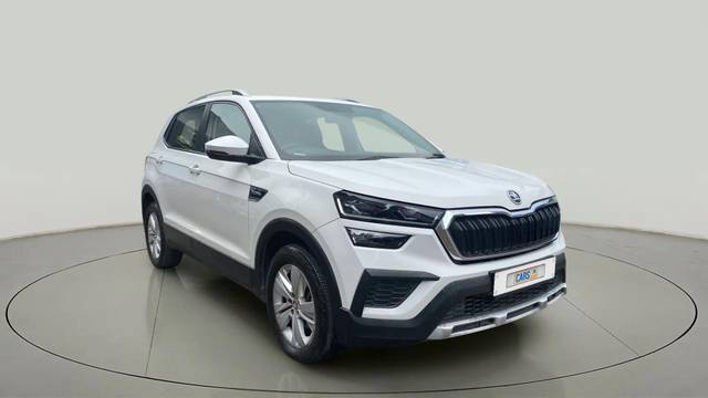 https://images10.gaadi.com/usedcar_image/4489614/original/38b8e23c0fd0dbf04b36828218e0c2a8.jpg?imwidth=6400