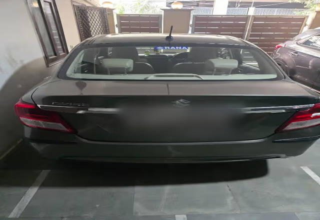 https://images10.gaadi.com/usedcar_image/4489766/original/71ff1c2c-52d6-4e28-b9be-1c7028275f6e.?imwidth=6400