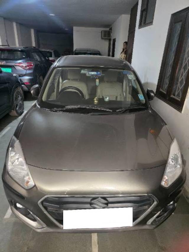 https://images10.gaadi.com/usedcar_image/4489766/original/processed_f8913d6a-f269-4168-af63-4e39f8d91988.jpg?imwidth=6402