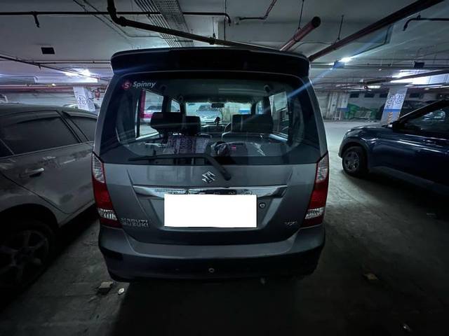 https://images10.gaadi.com/usedcar_image/4489876/original/processed_0c39fd93-344a-4728-b45b-2637cedd26f6.jpg?imwidth=6401