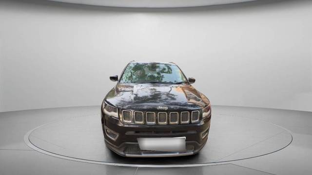 https://images10.gaadi.com/usedcar_image/4489969/original/processed_6b31abda-0454-4216-bb2f-0f749536b45e.jpeg?imwidth=6402