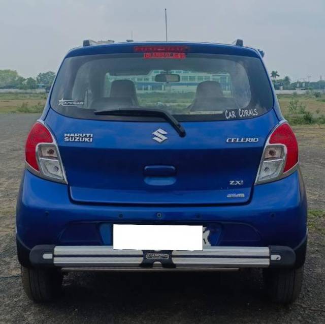 https://images10.gaadi.com/usedcar_image/4490072/original/processed_92579c87-6ad3-4498-b4b8-00f43f2c5dd2.jpg?imwidth=6402