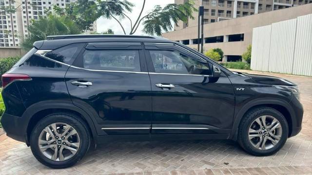 https://images10.gaadi.com/usedcar_image/4490117/original/processed_d6303167-064e-4908-bbe1-b6b378c6627a.jpg?imwidth=6401