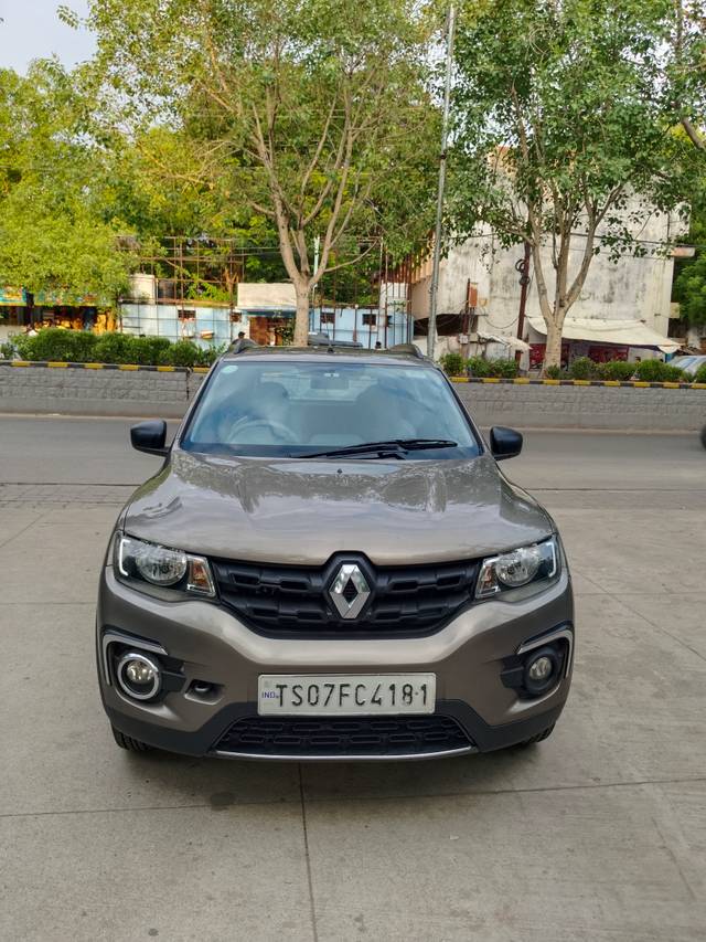 https://images10.gaadi.com/usedcar_image/4490523/original/f7127fdf05f0abda7e7f79dfacdd591b.jpg?imwidth=6400